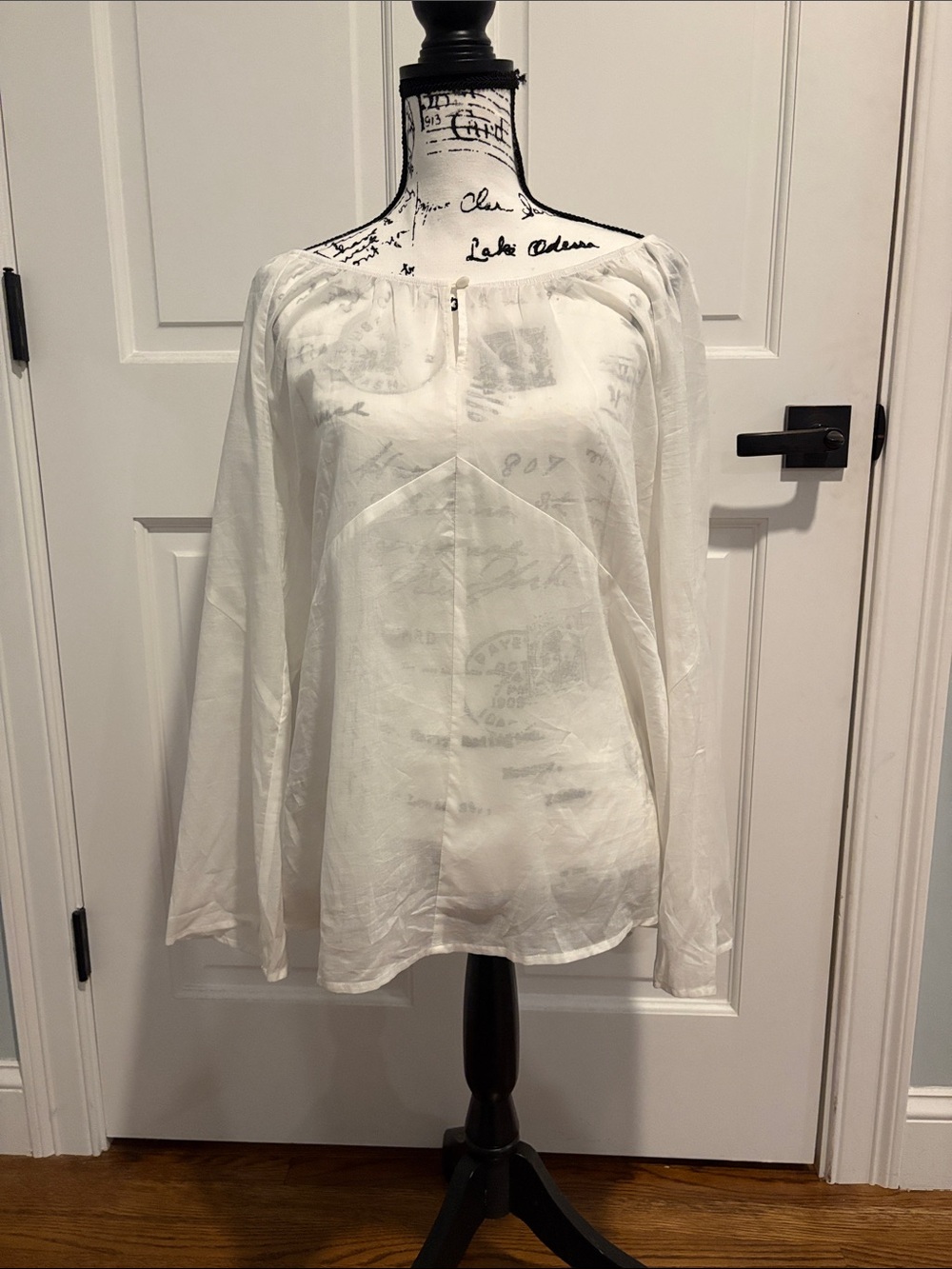 Talbots White Off-Shoulder Peasant Top or on the shoulder